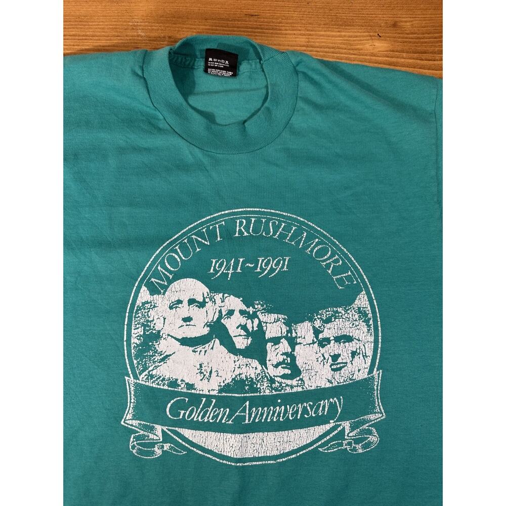 Vintage 90’s Mount Rushmore Golden Anniversary Single Stitch Graphic Shirt Large